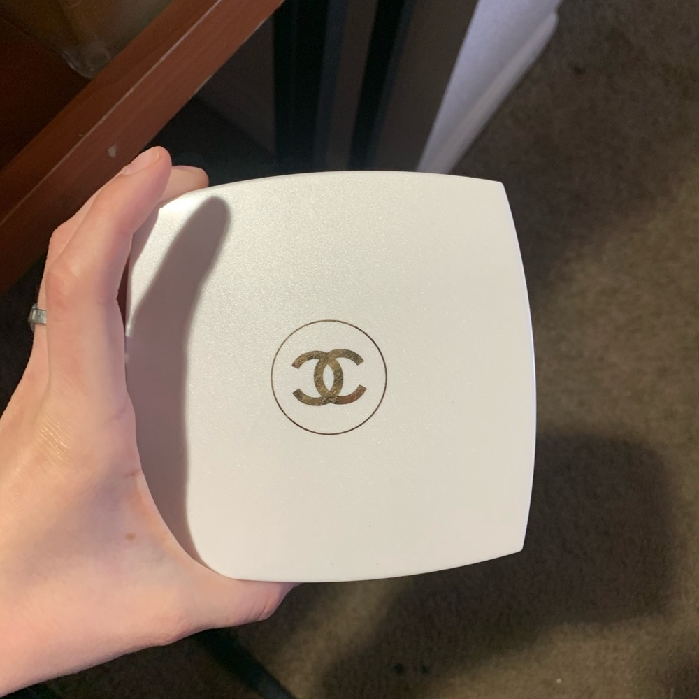 Coco mademoiselle Chanel Fresh after bath powder